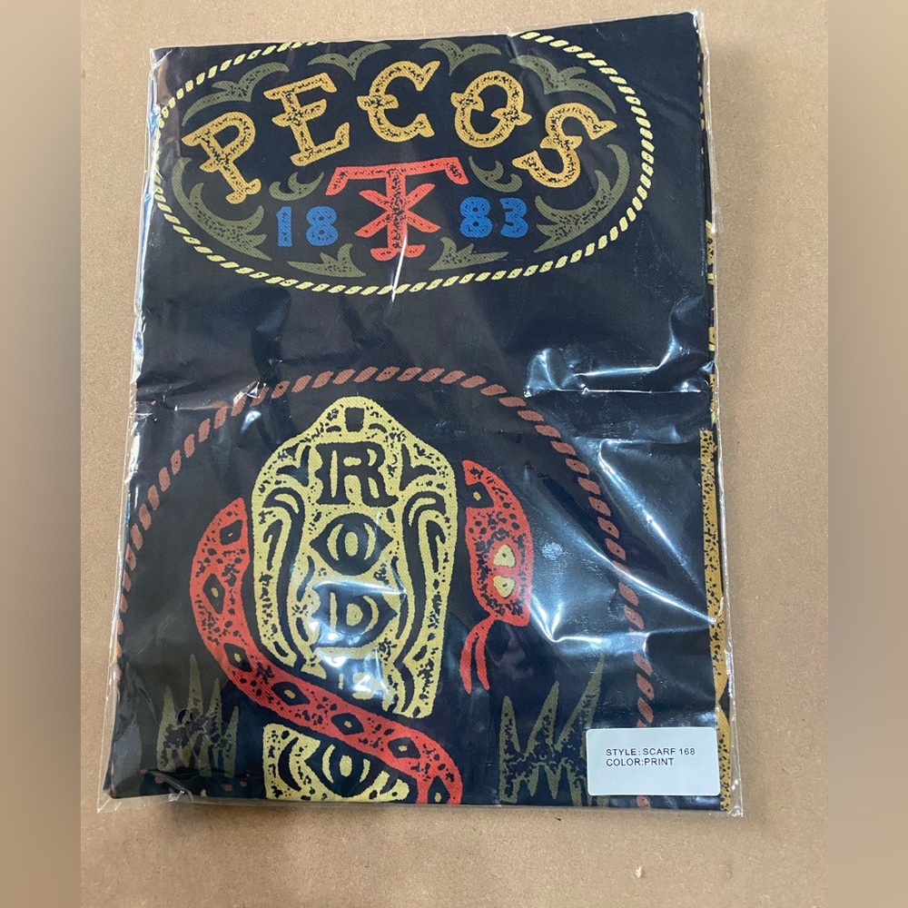 Double D Ranchwear Riggin Scarf - Picture 6 of 7